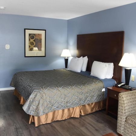 Timber Motel Clinton Extérieur photo