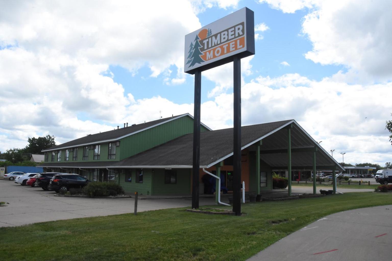 Timber Motel Clinton Extérieur photo